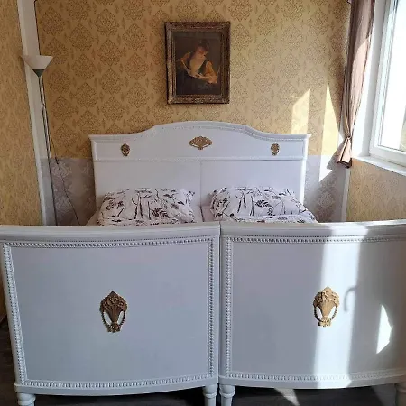 Vendégház Penzion U Jezera 3*